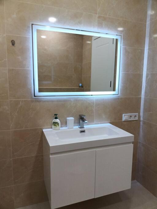 Apartment Saburtalo Palace 1b